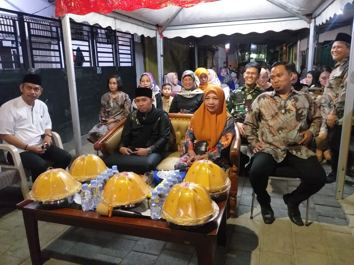 Penunjang Foto PERINGATAN MAULID NABI MUHAMMAD SAW DI KEL. MELAYU BARU - 3