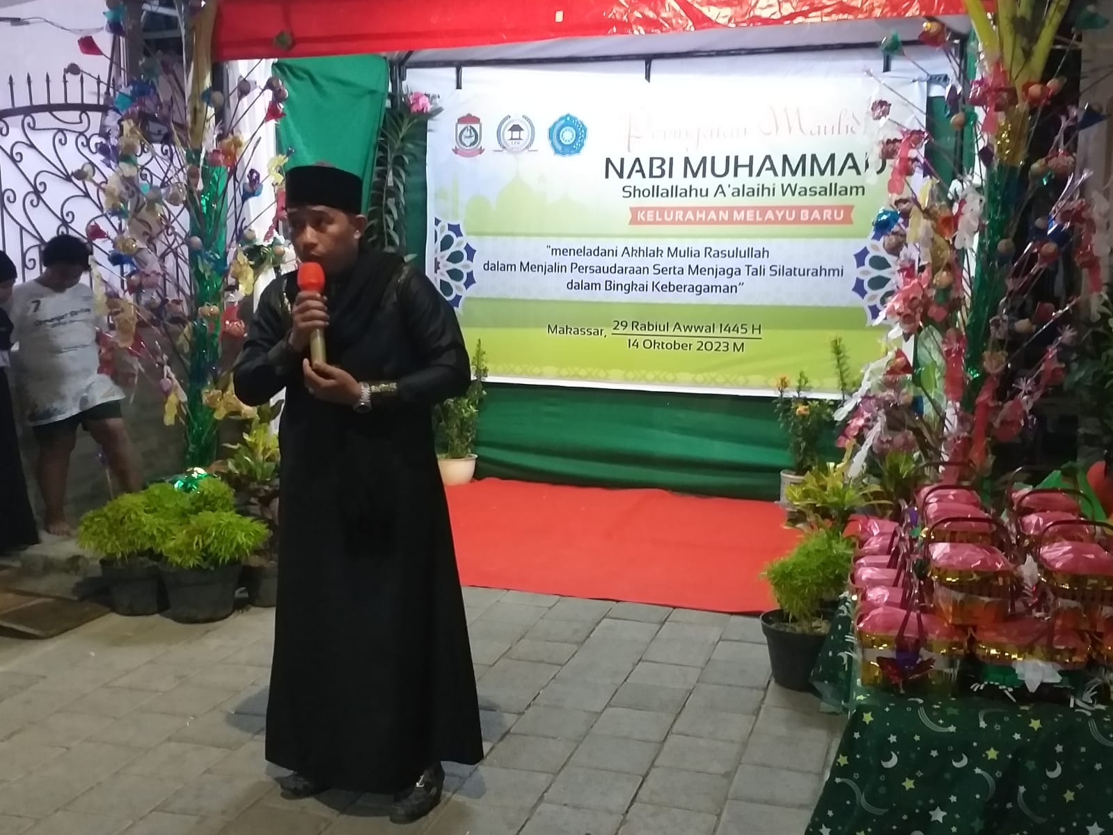 Penunjang Foto PERINGATAN MAULID NABI MUHAMMAD SAW DI KEL. MELAYU BARU - 2